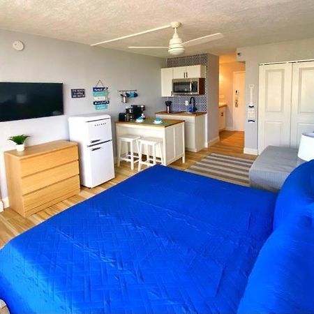 Castaways Resort Studios Daytona Beach Exteriör bild